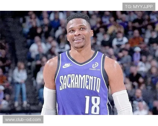 巴恩斯多次突破制造威少防守负担助快船提升关键时刻得分效率