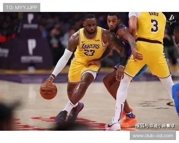 戴维斯挡拆配詹姆斯效率回升，较上季更致命